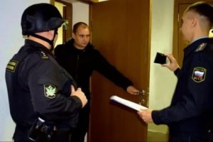 Могут ли арестовать судебные приставы совместную собственность
