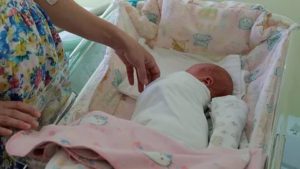 Помощь молодым мамам от государства
