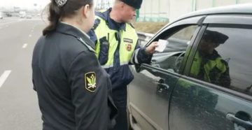 Машины какого года выпуска не забираются судебными приставами