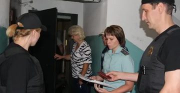 Как оформить недвижимость чтобы не забрали приставы